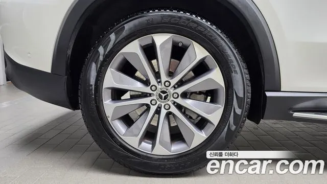 Mercedes-Benz GLE-Class — Фото автомобиля 6