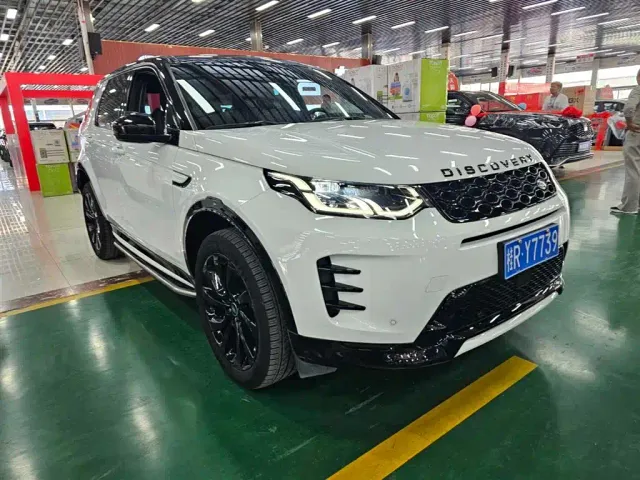 Land Rover Discovery Sport — Фото автомобиля 6