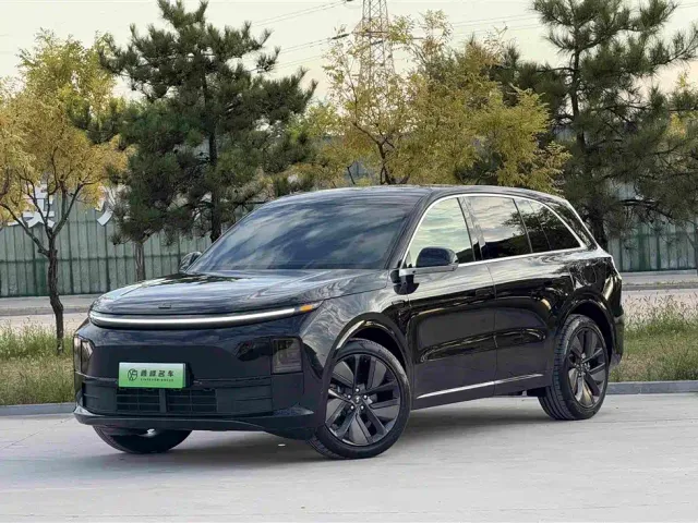 Фотография автомобиля — Li Auto L6