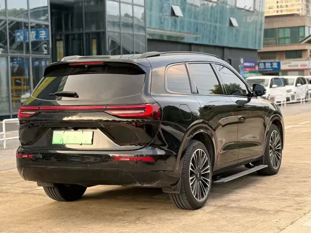 Aito M7 — Фото автомобиля 4
