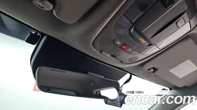 Kia Niro The All New — Фото автомобиля 28