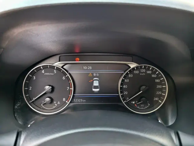 Nissan Teana — Фото автомобиля 10