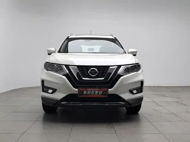 Nissan X-Trail — Фото автомобиля 3