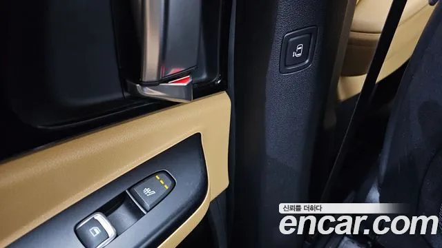 Kia Canival Carnival 4 поколение Дизель 9 мест Prestige — Фото автомобиля 18