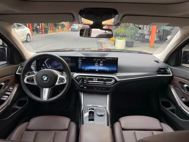 BMW 3 Series — Фото автомобиля 5