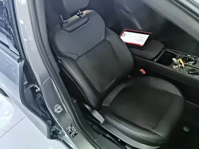 Ford Mondeo — Фото автомобиля 24