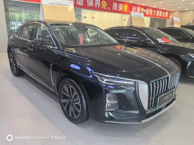 Hongqi H5 PHEV — Фото автомобиля 3