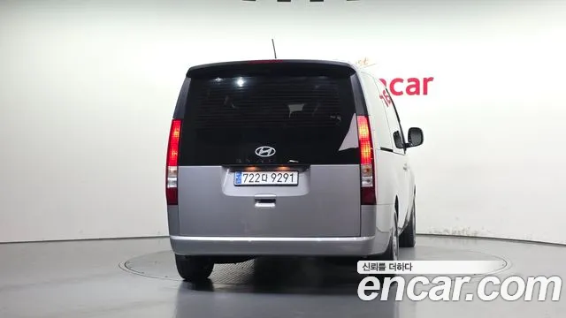 Hyundai Staria — Фото автомобиля 4