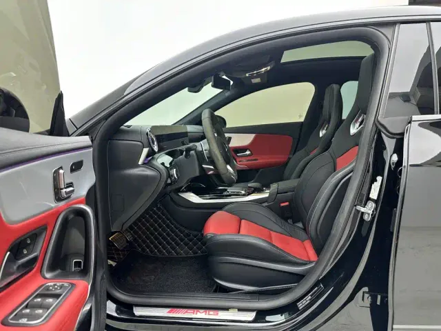 Mercedes-Benz CLA-Class AMG — Фото автомобиля 11