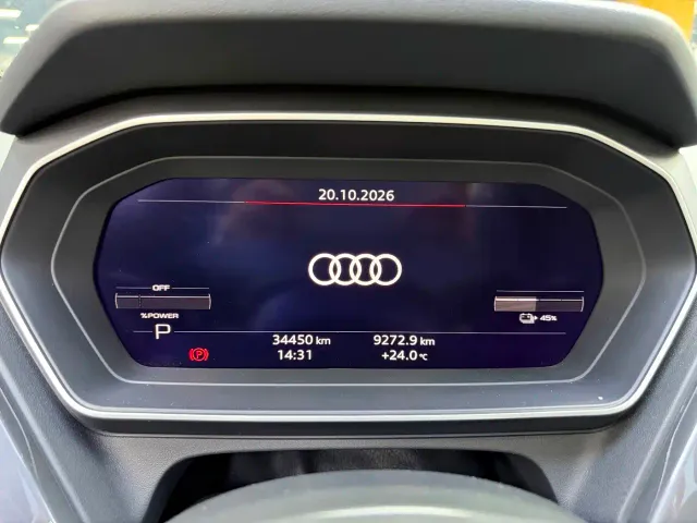 Audi Q4 e-tron — Фото автомобиля 11