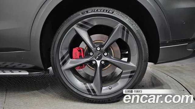 Genesis GV70 3.5T Бензин 2WD — Фото автомобиля 20
