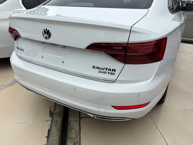 Volkswagen Sagitar — Фото автомобиля 16