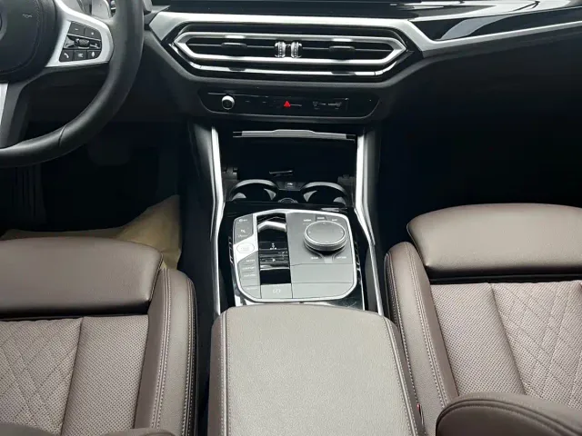 BMW 3 Series — Фото автомобиля 10