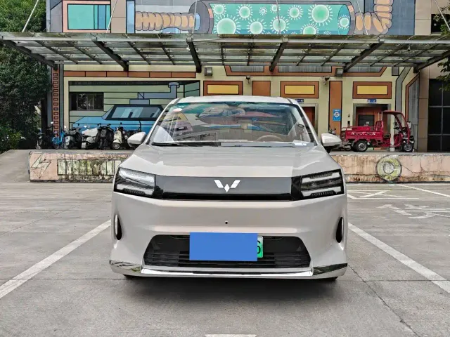 Wuling Starlight 730 — Фото автомобиля 5