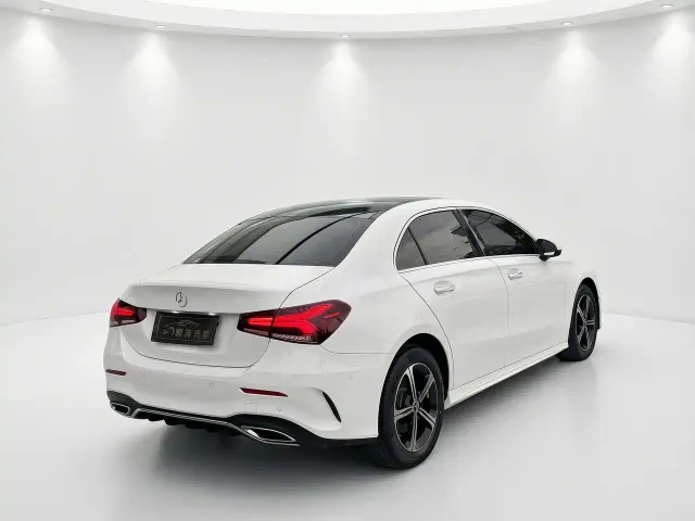 Mercedes-Benz A-Class — Фото автомобиля 4
