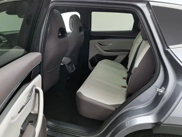 BYD Song PLUS — Фото автомобиля 15