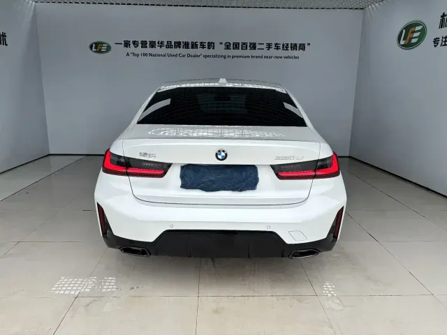 BMW 3 Series — Фото автомобиля 6