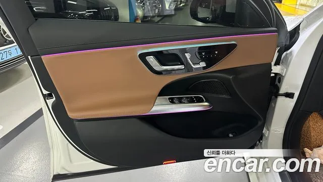 Mercedes-Benz E-Class — Фото автомобиля 13