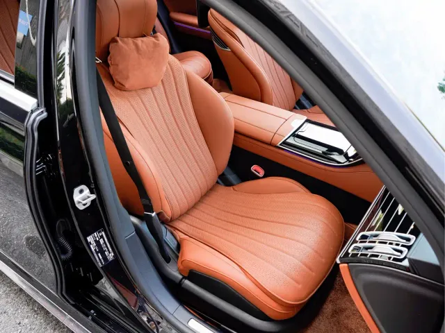 Mercedes-Benz S-Class — Фото автомобиля 17