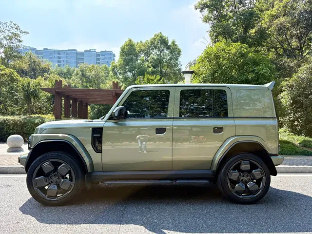 iCAR V23 — Фото автомобиля 5