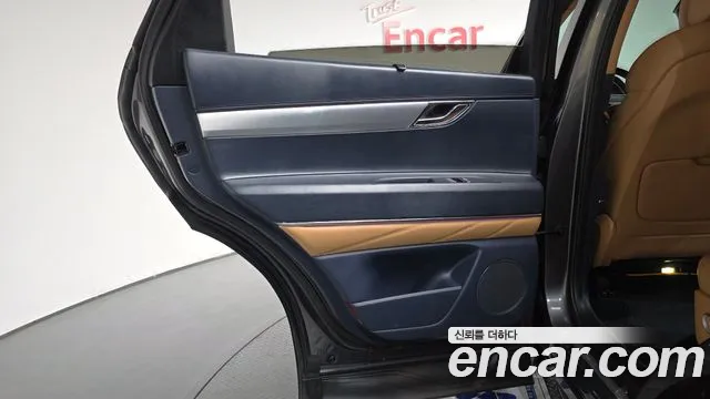 Genesis GV80 2.5T Бензин 2WD — Фото автомобиля 25