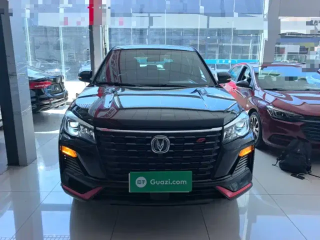 Changan CS75 — Фото автомобиля 2