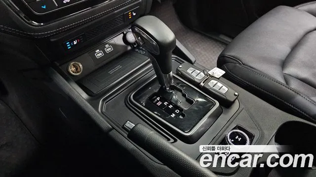 KG_Mobility_Ssangyong Rexton Новый Rexton Sport Khan Дизель 2.2 4WD — Фото автомобиля 9