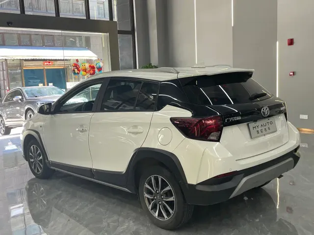 Toyota YARiS L Zhi Xuan — Фото автомобиля 13