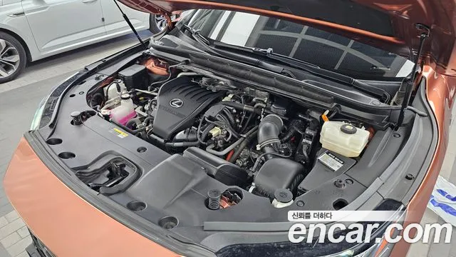 Lexus RX — Фото автомобиля 6