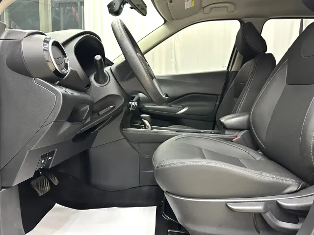 Nissan Kicks 2022 1.5L CVT XL Fashion Edition — Фото автомобиля 7