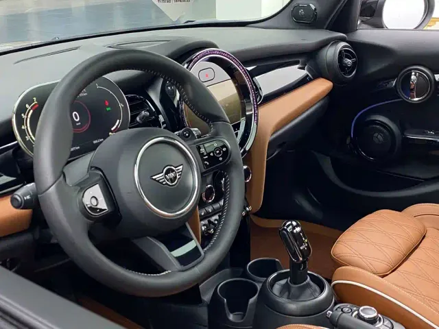 MINI MINI 2023 Facelift 2.0T COOPER S Artist 5-Door — Фото автомобиля 27
