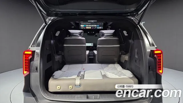 Kia Carnival — Фото автомобиля 28
