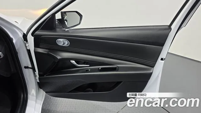 Hyundai Avante CN7 — Фото автомобиля 24