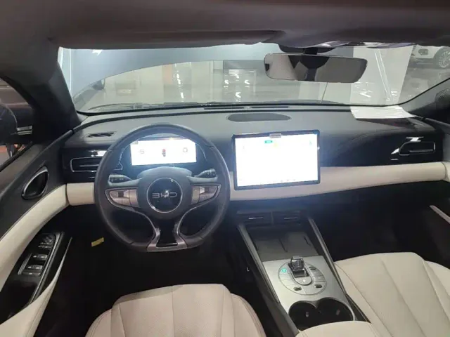 BYD Seal 06 — Фото автомобиля 9