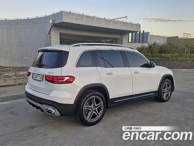 Mercedes-Benz GLB-Class — Фото автомобиля 5