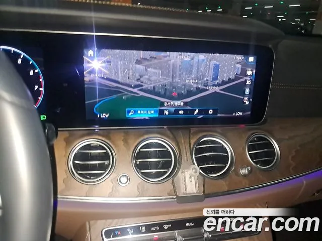 Mercedes-Benz E-Class W213 — Фото автомобиля 19