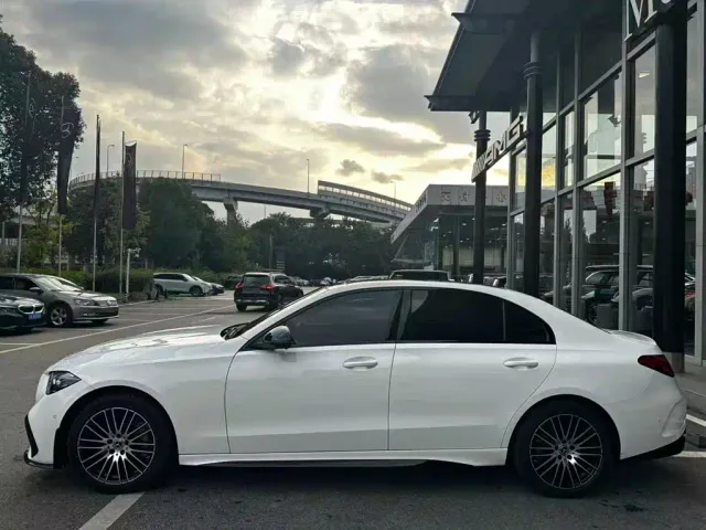 Mercedes-Benz C-Class — Фото автомобиля 6