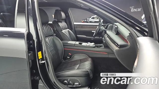 Genesis G90 Бензин 3.5 турбо AWD — Фото автомобиля 24