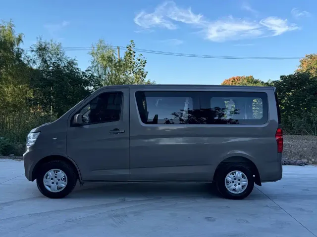 Changan Ruixing M60 — Фото автомобиля 3