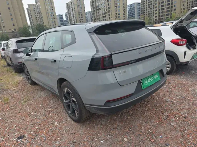Volvo XC70 Plug-in Hybrid — Фото автомобиля 4