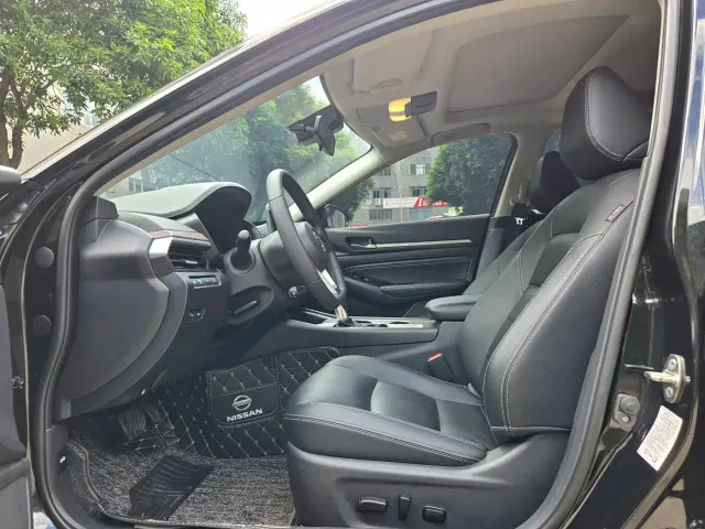 Nissan Teana — Фото автомобиля 10