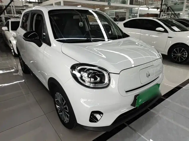 Leapmotor T03 — Фото автомобиля 3