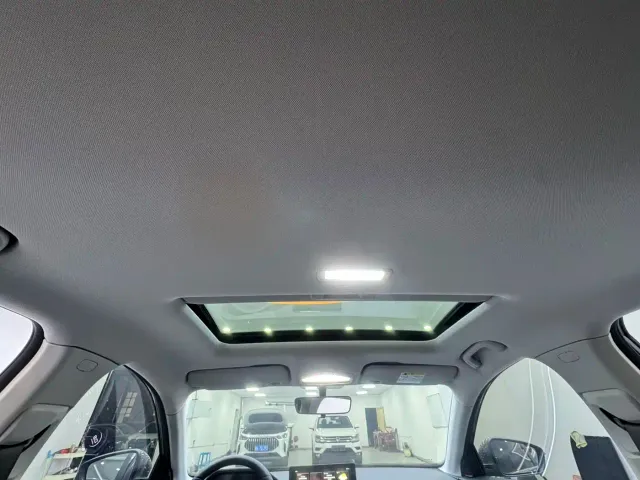 Geely Emgrand — Фото автомобиля 15