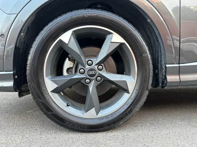 Audi Q3 — Фото автомобиля 21