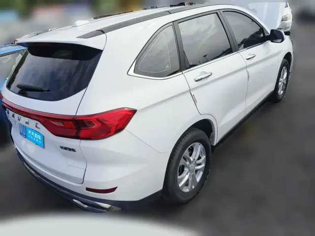 Haval M6 — Фото автомобиля 2