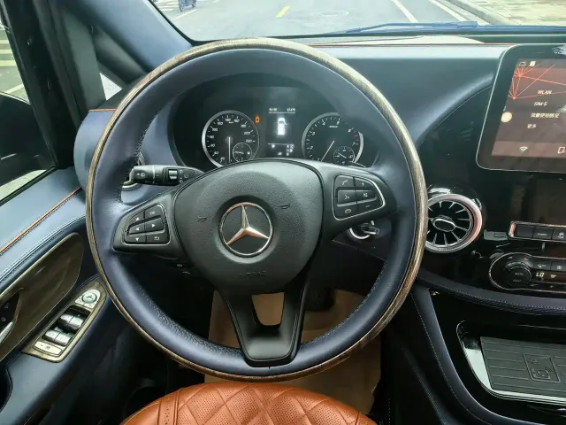 Mercedes-Benz Vito — Фото автомобиля 9