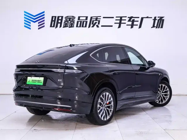 Nio EC6 — Фото автомобиля 7