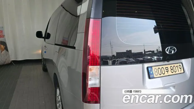 Hyundai Staria Staria Карго 3 места — Фото автомобиля 5