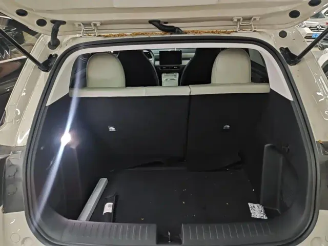 Chery QQ3 EV — Фото автомобиля 22
