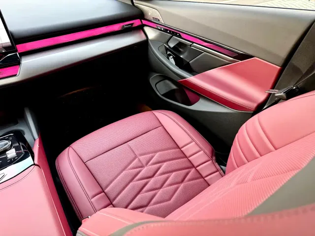 BMW 5 Series — Фото автомобиля 11